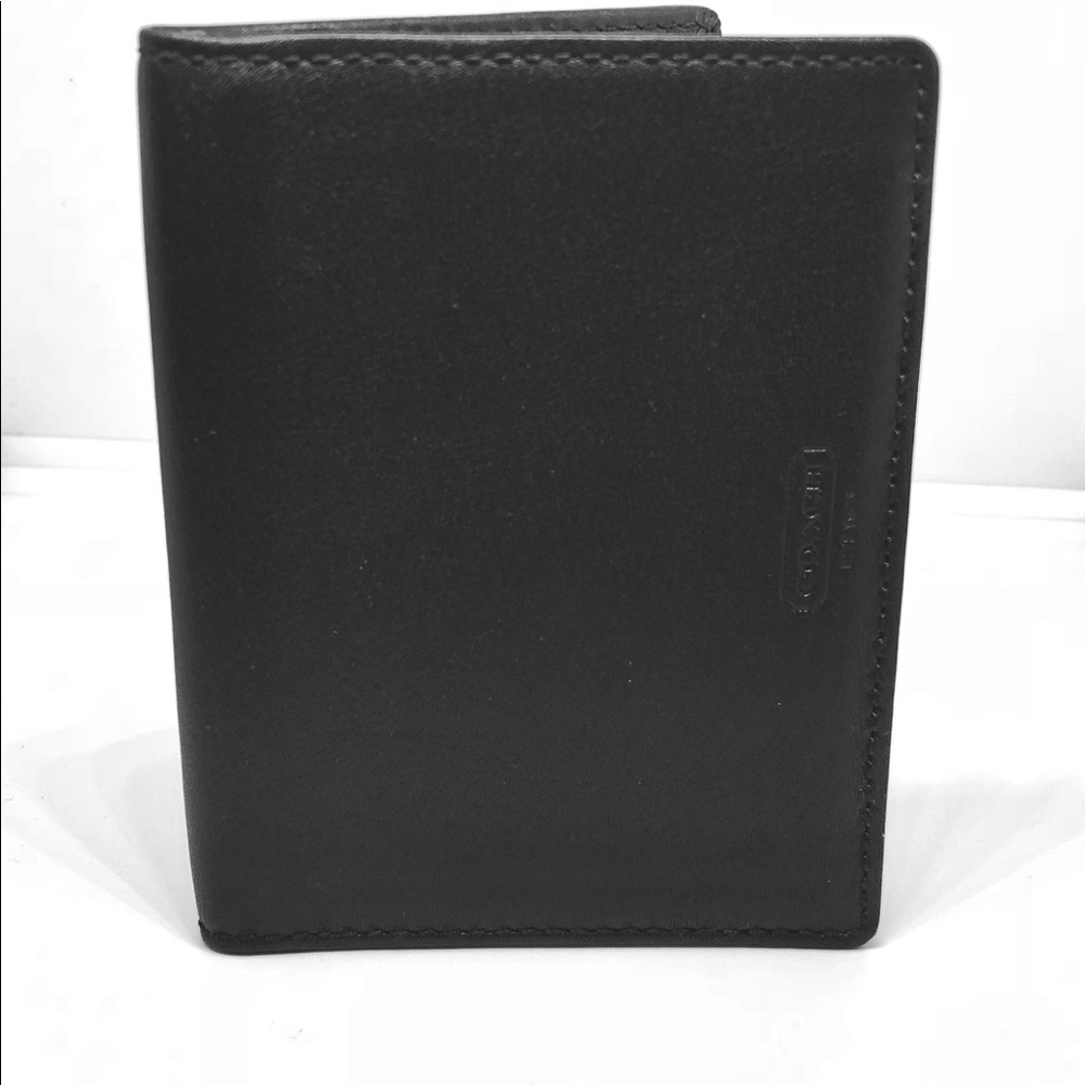 NWOT Coach ID Holder